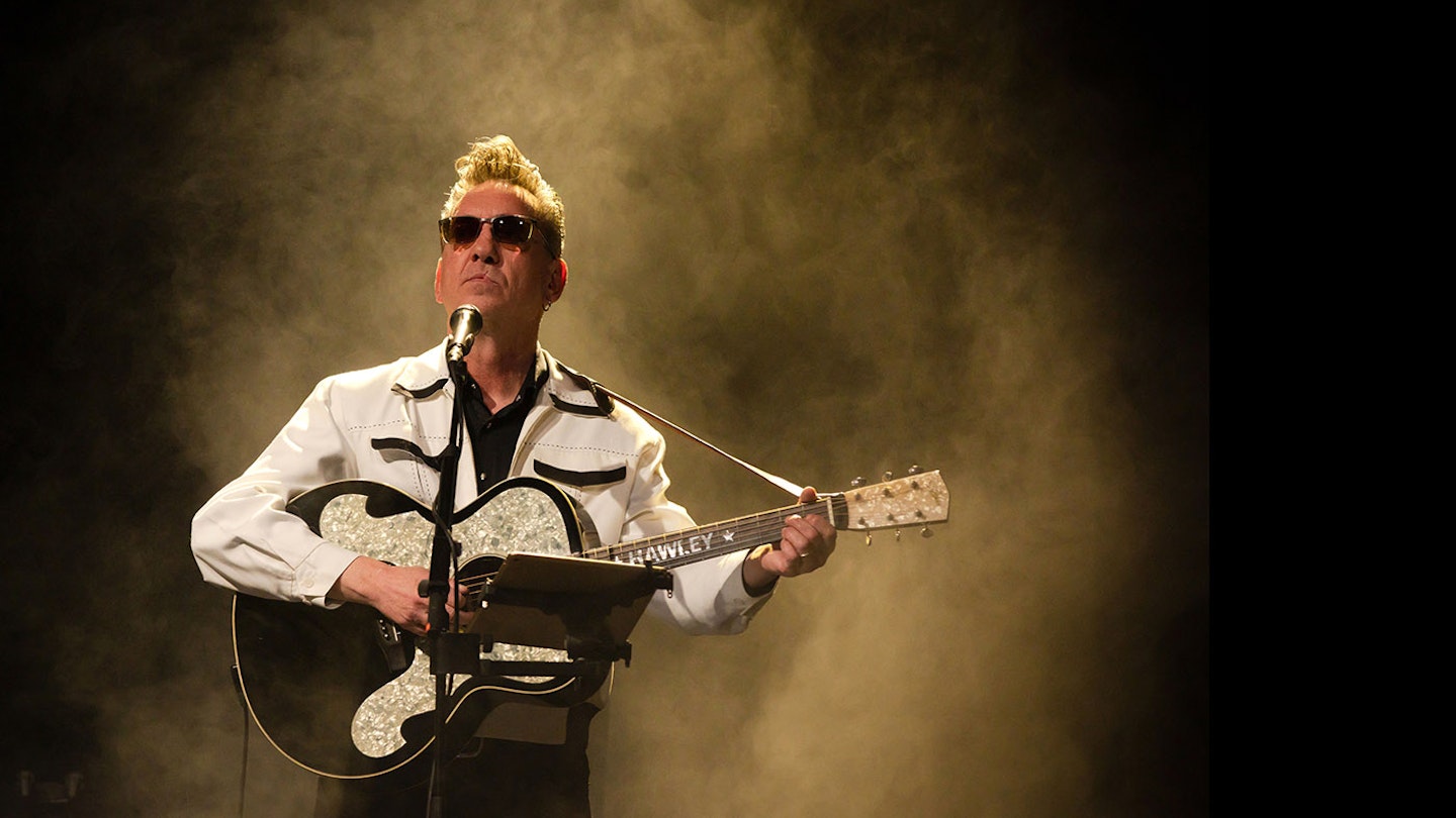 Richard Hawley Live Reviewed: Sheffield rocker subtly reinvents breakthrough album